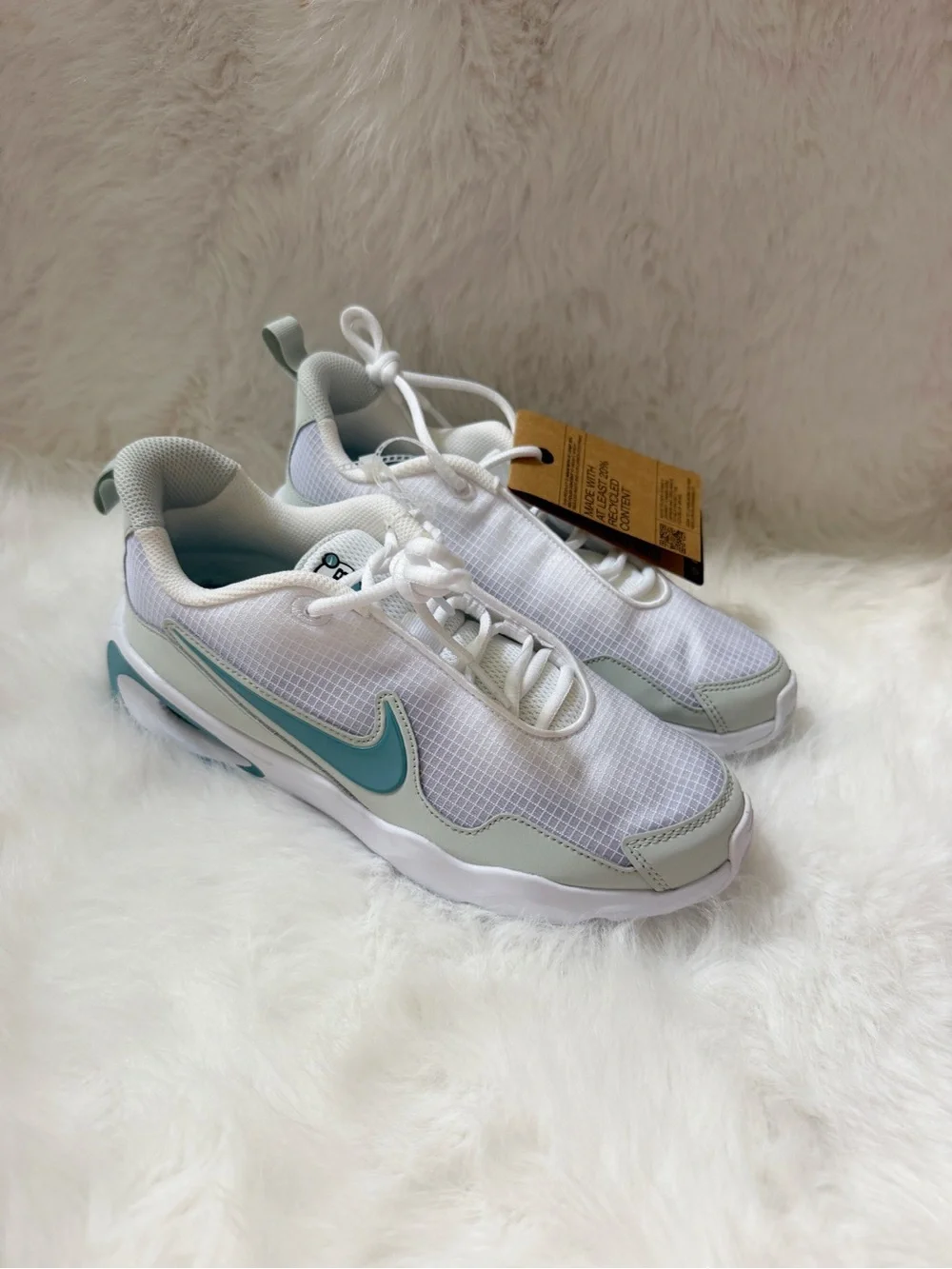 Nike Air Max Nova Kids' Shoes size 5.5Y new